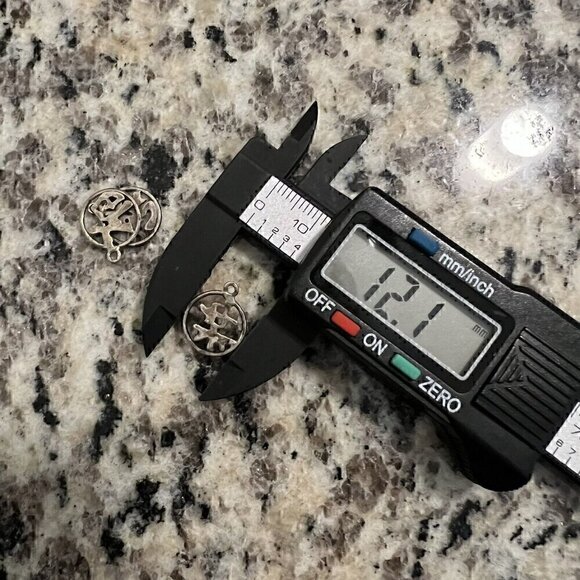 Vintage Sterling Silver Charm Circle Trio Chinese Symbols - Picture 3 of 4